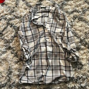 Women’s dress shirt